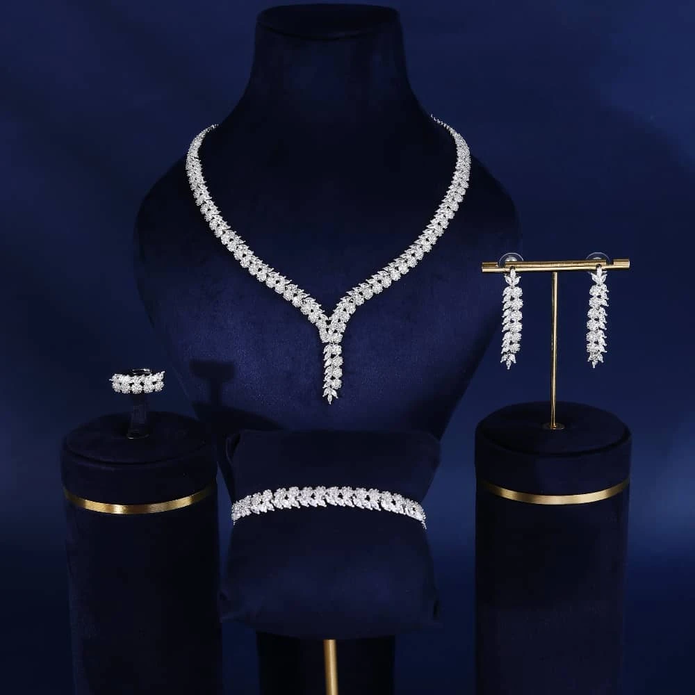 طقم زركون عرائسي كلاسيكي فخم 👑💎