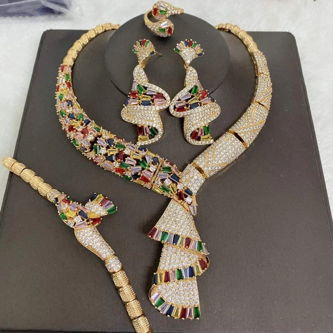 طقم زركون عرائسي كلاسيكي فخم 👑💎