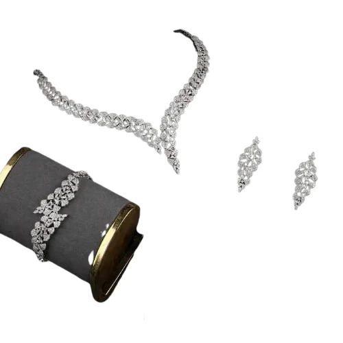 طقم زركون عرائسي كلاسيكي فخم